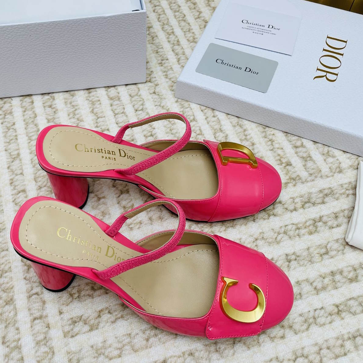 CHD  Sandals 2 Color 's