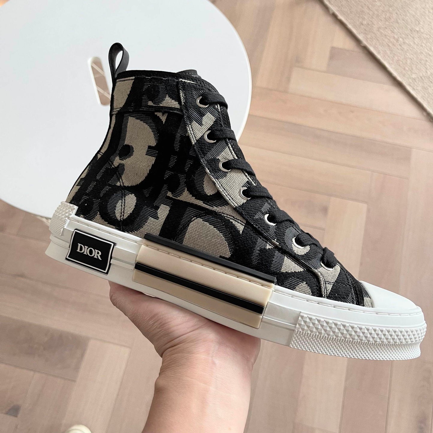 CHD  Sneakers 2 Color 's