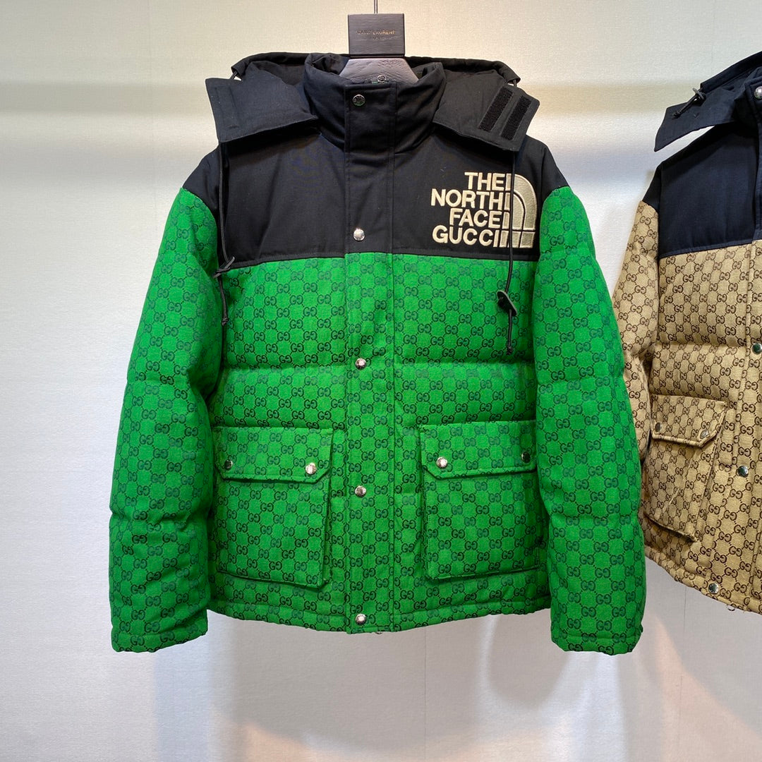 GU Warm Jacket North face 2 Color's