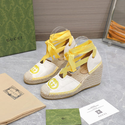 GU Wedge Sandals 2 Color 's