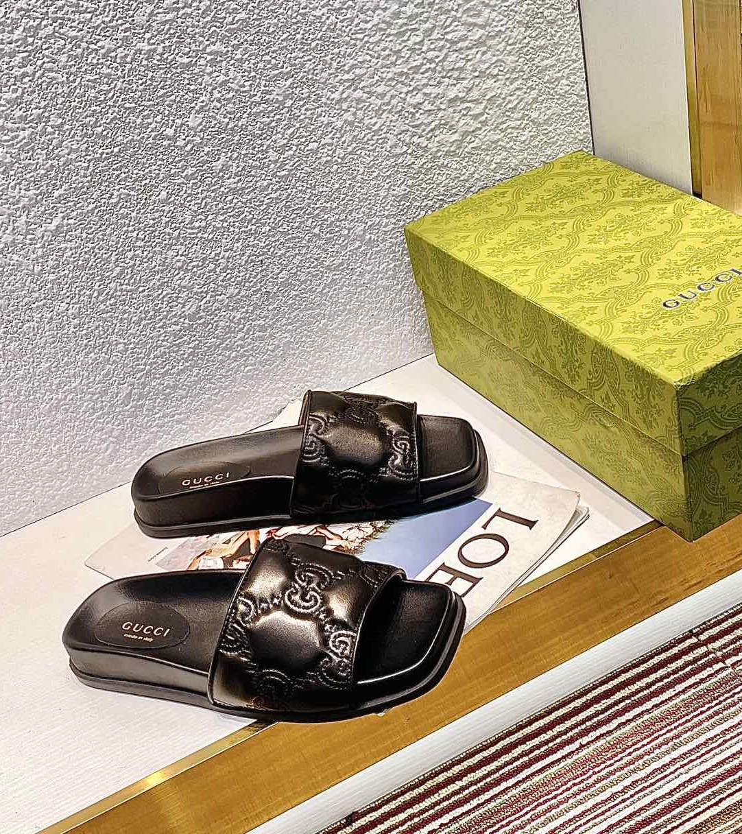 CHD Slippers  Sliders 2 Color 's Woman