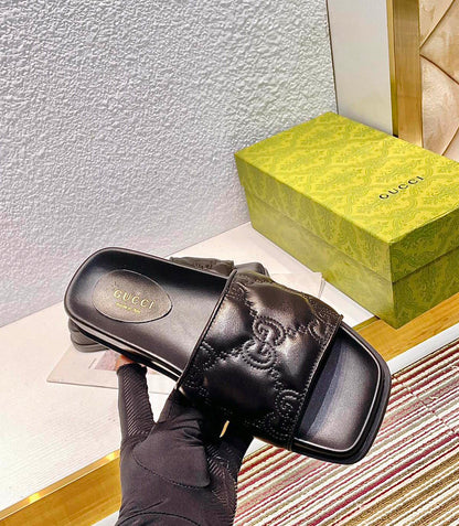 CHD Slippers  Sliders 2 Color 's Woman