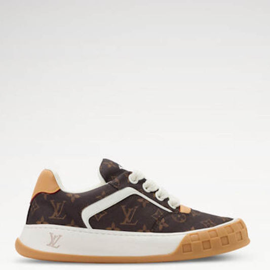 LU  Tilted Sneakers