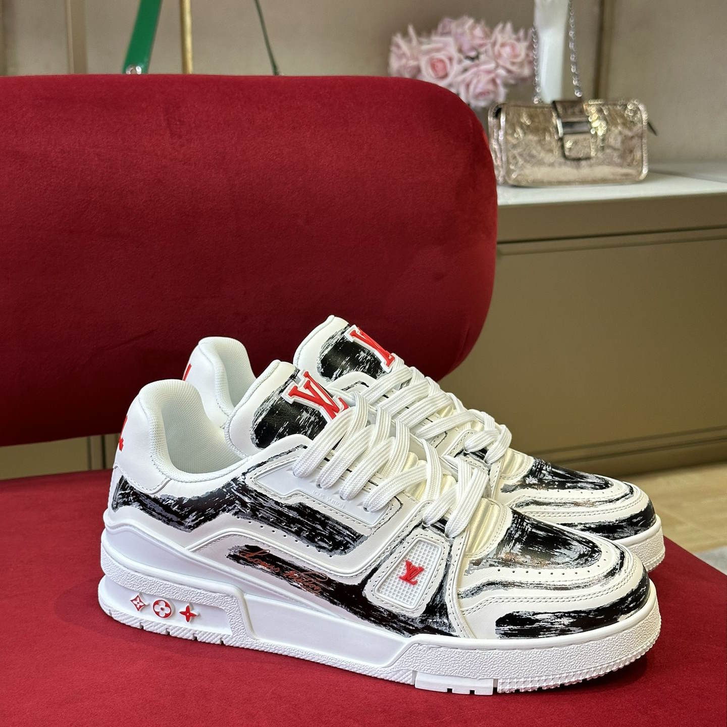 LU Runner   Sneakers
