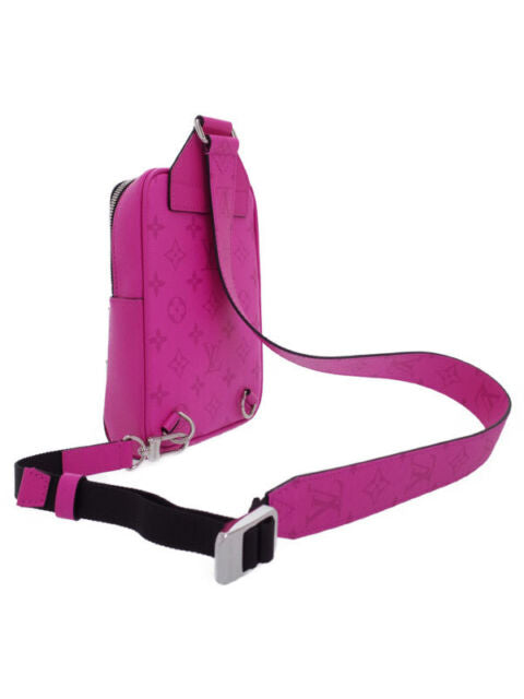 LU  Backpack Sling Bag Fuchsia