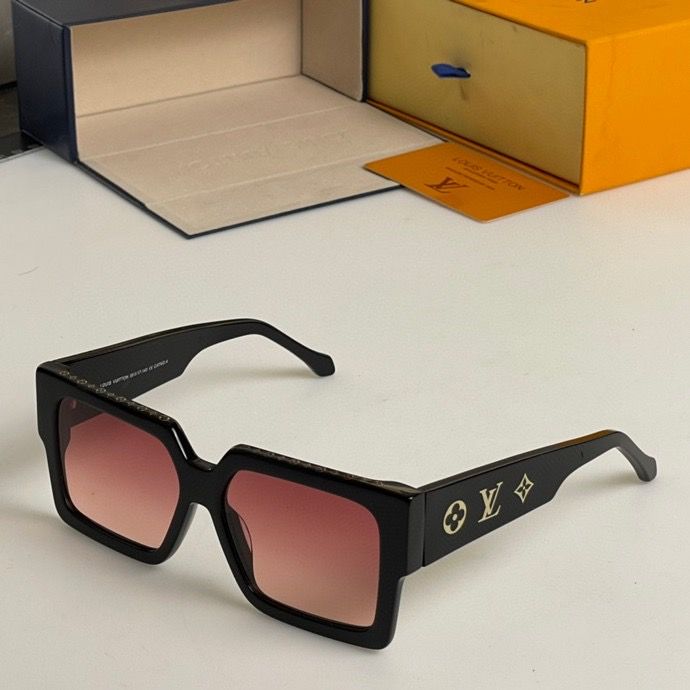 LU  Sunglasses 3 Colors