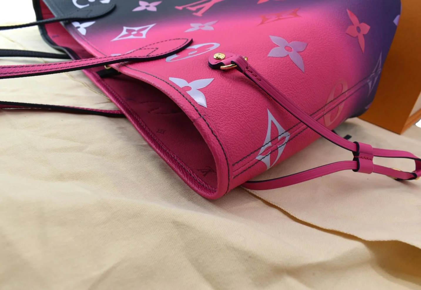 LU Bag Never Fuchsia