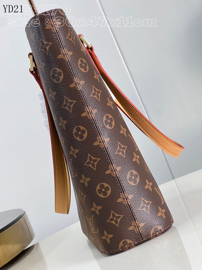 LU Shopping  Bag Leather 47 cm