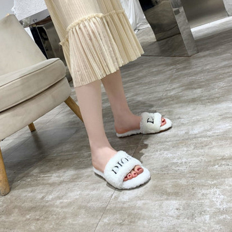 CHD Slippers DWAY Shearling 3 Color 's