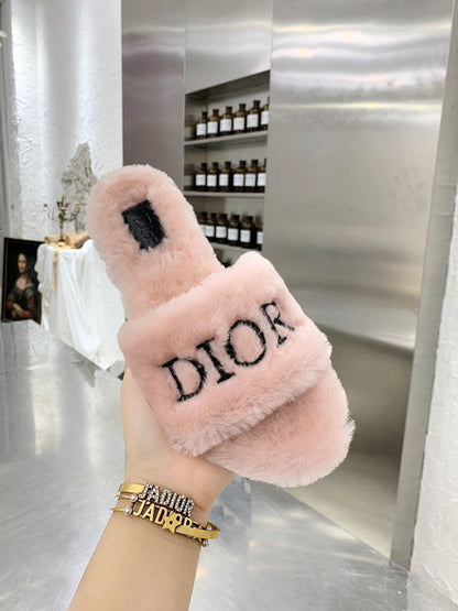 CHD Slippers DWAY Shearling 3 Color 's