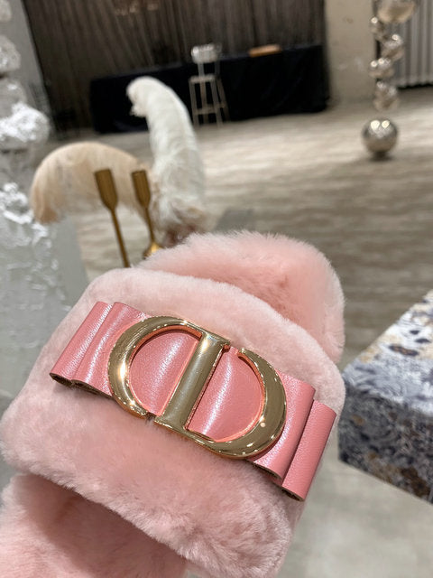 CHD  Slippers DWAY Shearling 2 Color 's