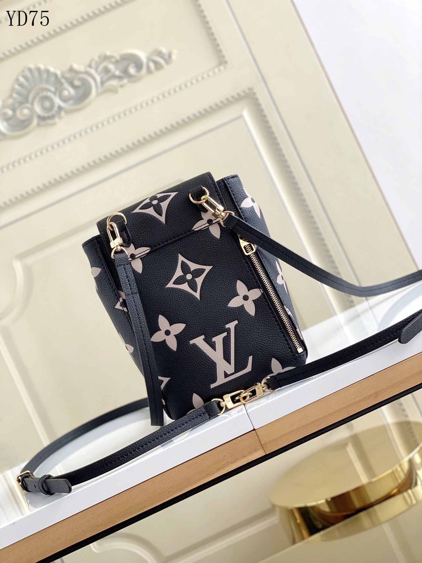 LU Bag Tiny Backpack  20 cm  2 Color 's
