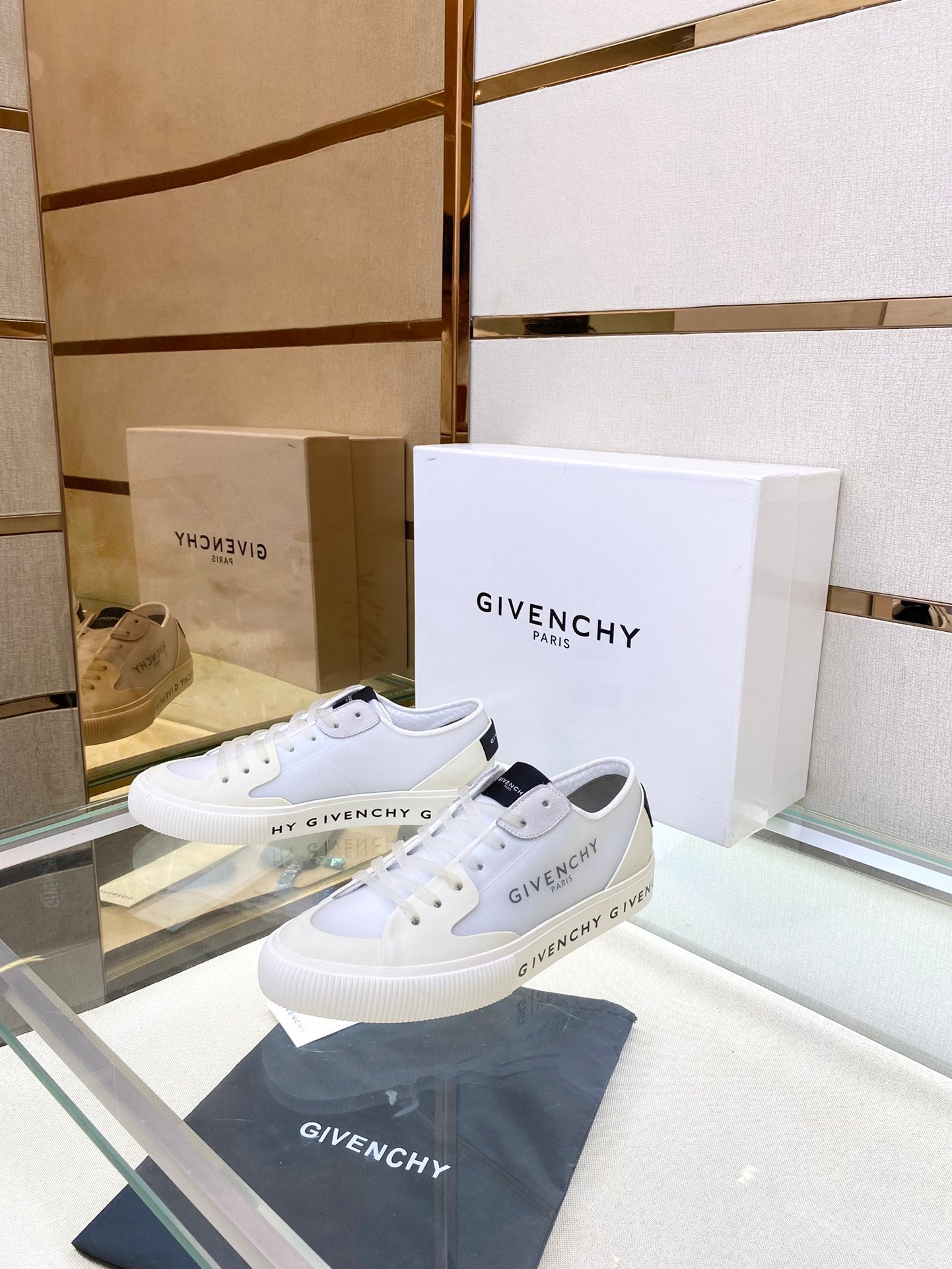 GIVENJY Sneakers  3 Color s