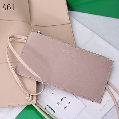 BOT VENET  Bag 3 Colors  Medium