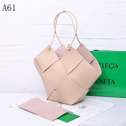 BOT VENET  Bag 3 Colors  Medium