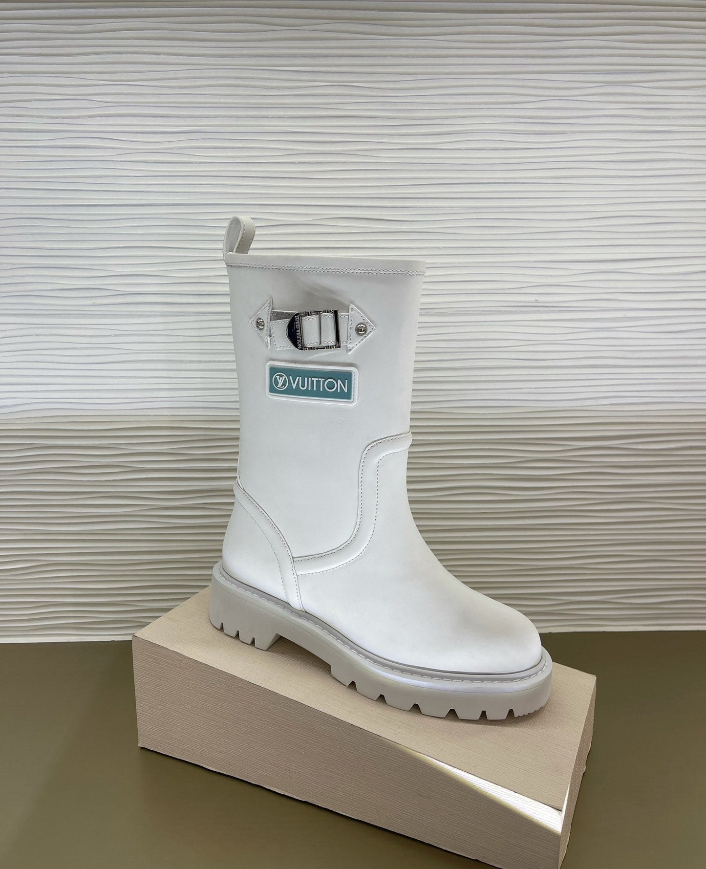 LU TERRITORY FLAT   Boots 2 Color 's
