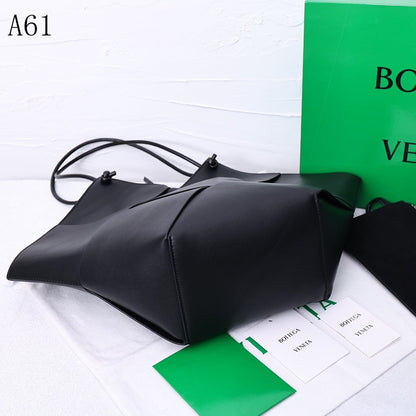 BOT VENET  Bag 3 Colors  Medium