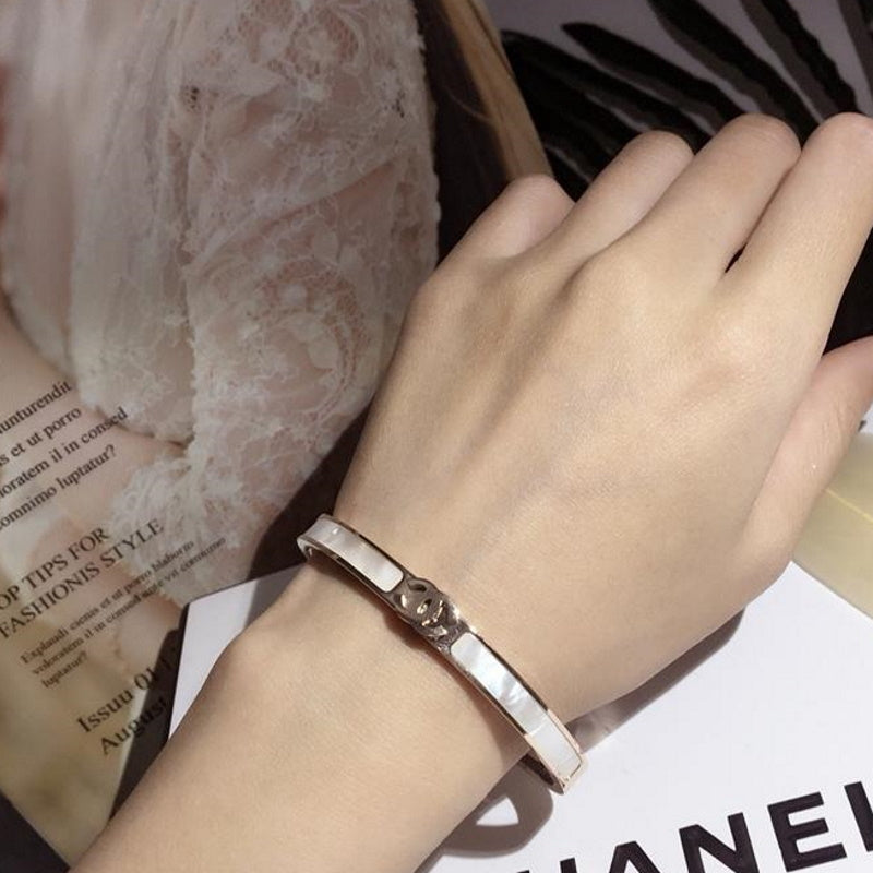 Chl Bracelet