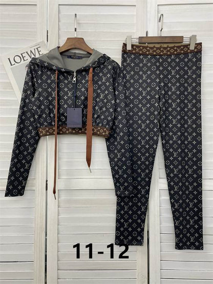 LU Sport Suits Activewear Outfit