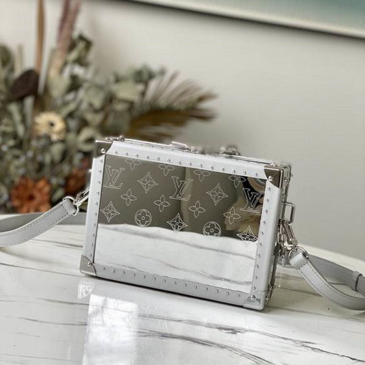 LU Bag  Messenger Silver
