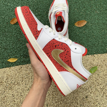 N*KE AIR JORDA 1 LOW SE Spades Sneakers AJ1