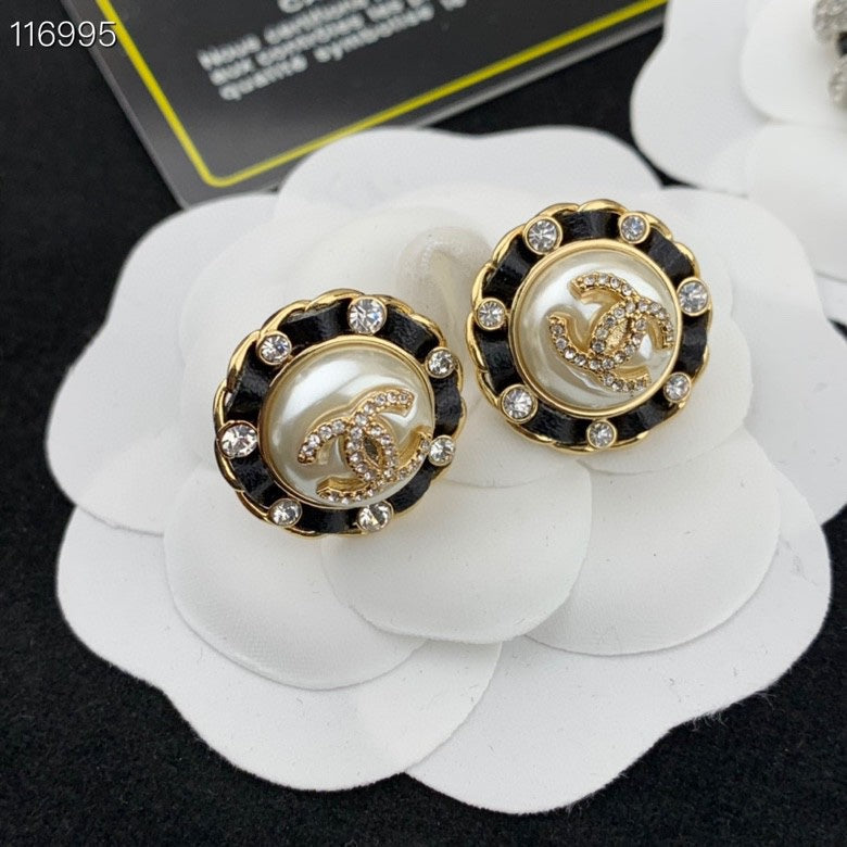 CHL   Earrings 4 Model 's