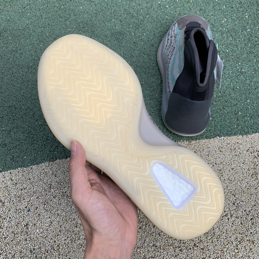 Yezy  Quantum Sneakers