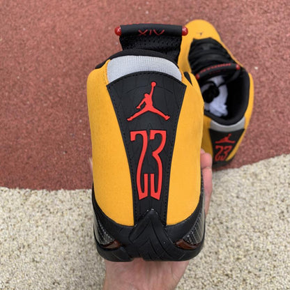 N*ke Max Air Jorda Sneakers