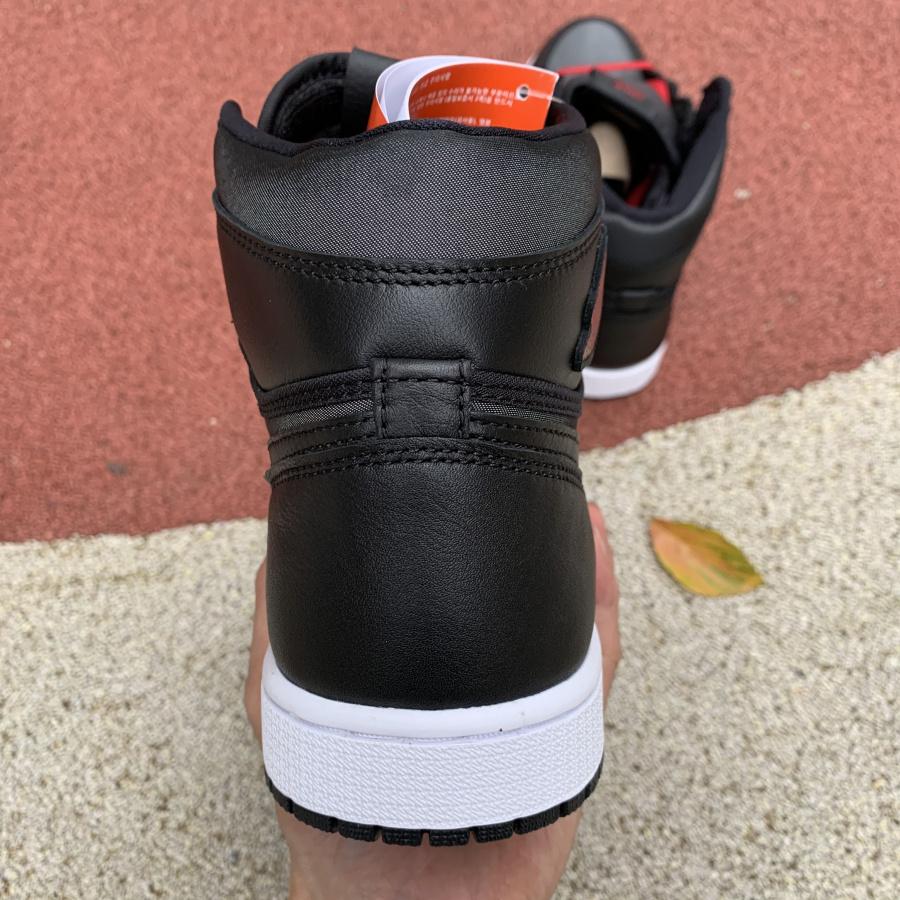 N*ke Max Sneakers  Jorda 1 Black