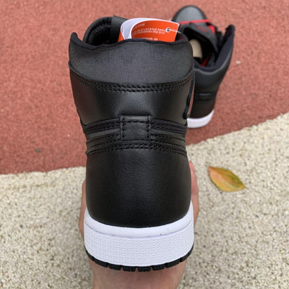 N*ke Max Sneakers  Jorda 1 Black