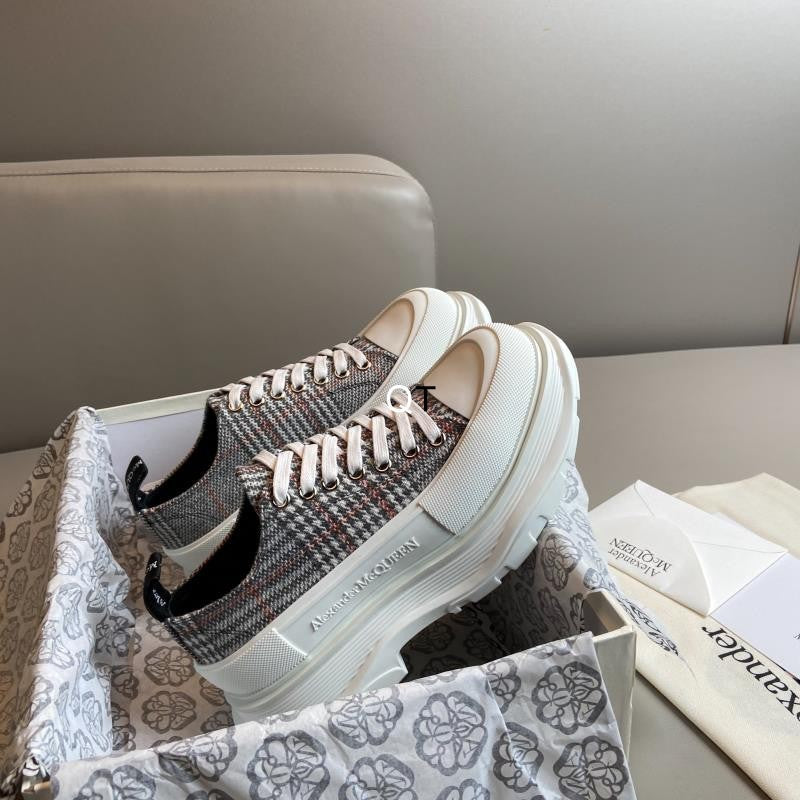 M*QUEEN Sneakers  2 Color 's