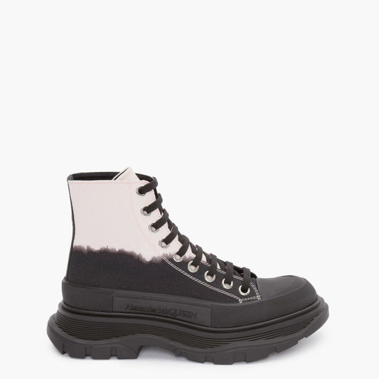 M*queen  Boots Woman Tread Slick
