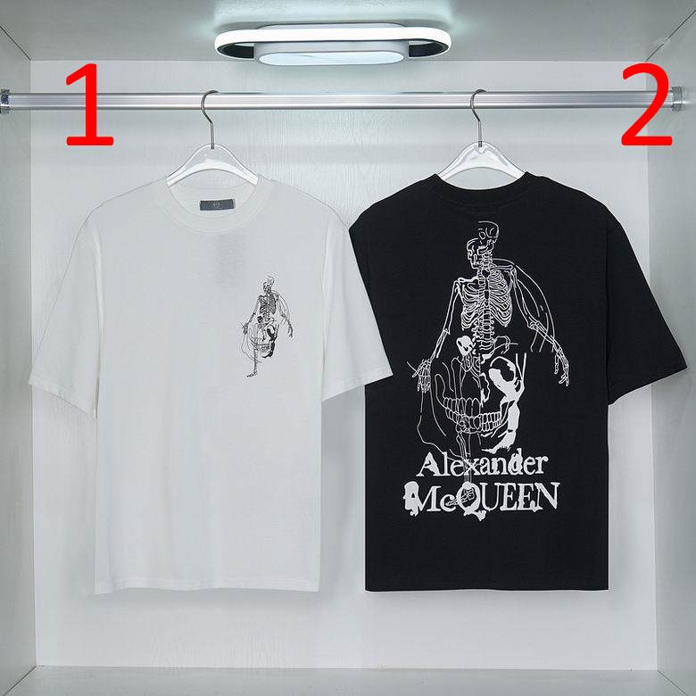 M*QUEEN  T -shirt  2 Color 's