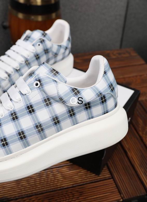 M^QUEEN  Sneakers Oversized