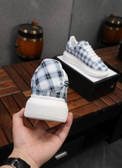 M^QUEEN  Sneakers Oversized