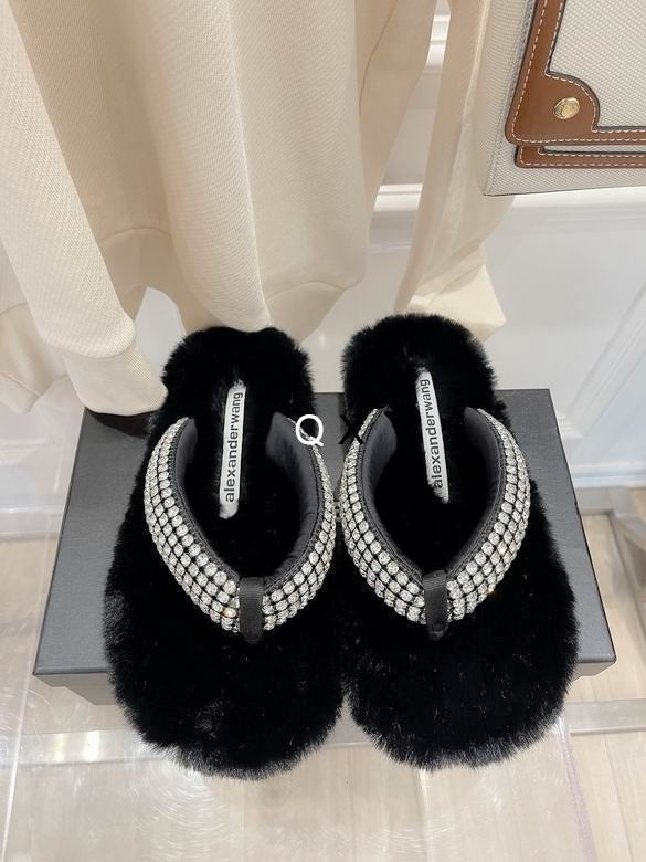WANG Slippers Furry Crystal Faux Furl