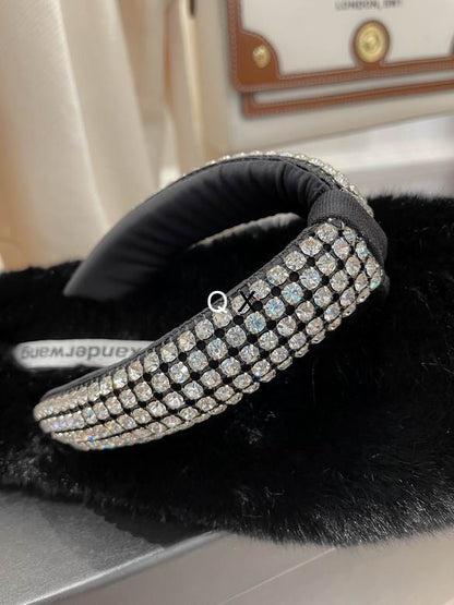 WANG Slippers Furry Crystal Faux Furl