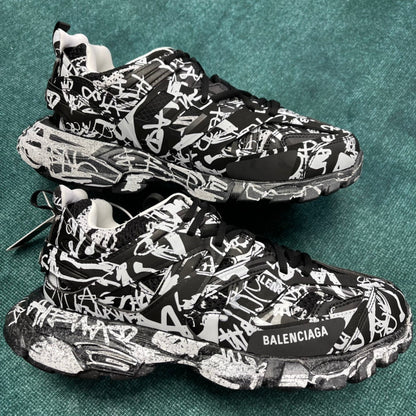 SNBAL 3XL Sneakers Graffiti