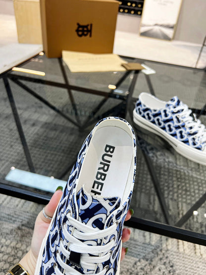*BURBBER  Trainers Sneakers 2 Color 's Low