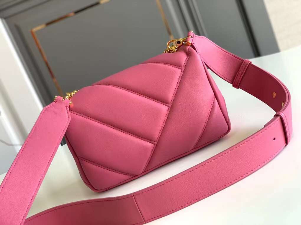 BLG Bag  22 cm