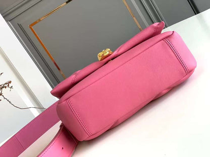 BLG Bag  22 cm