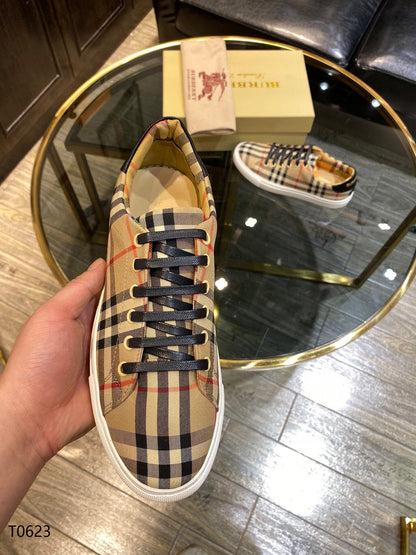 *BURBBER Sneakers