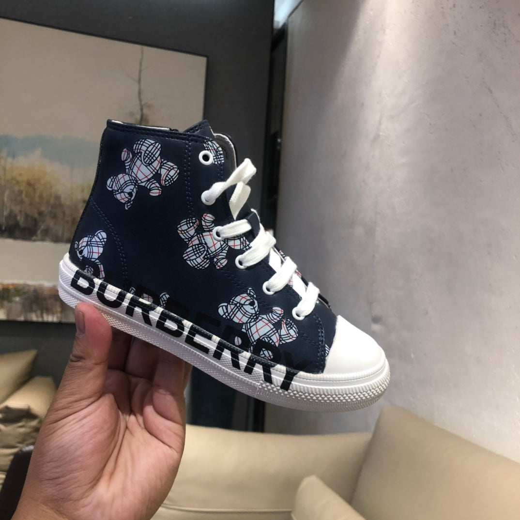*BURBBER KIDS  Sneakers 2