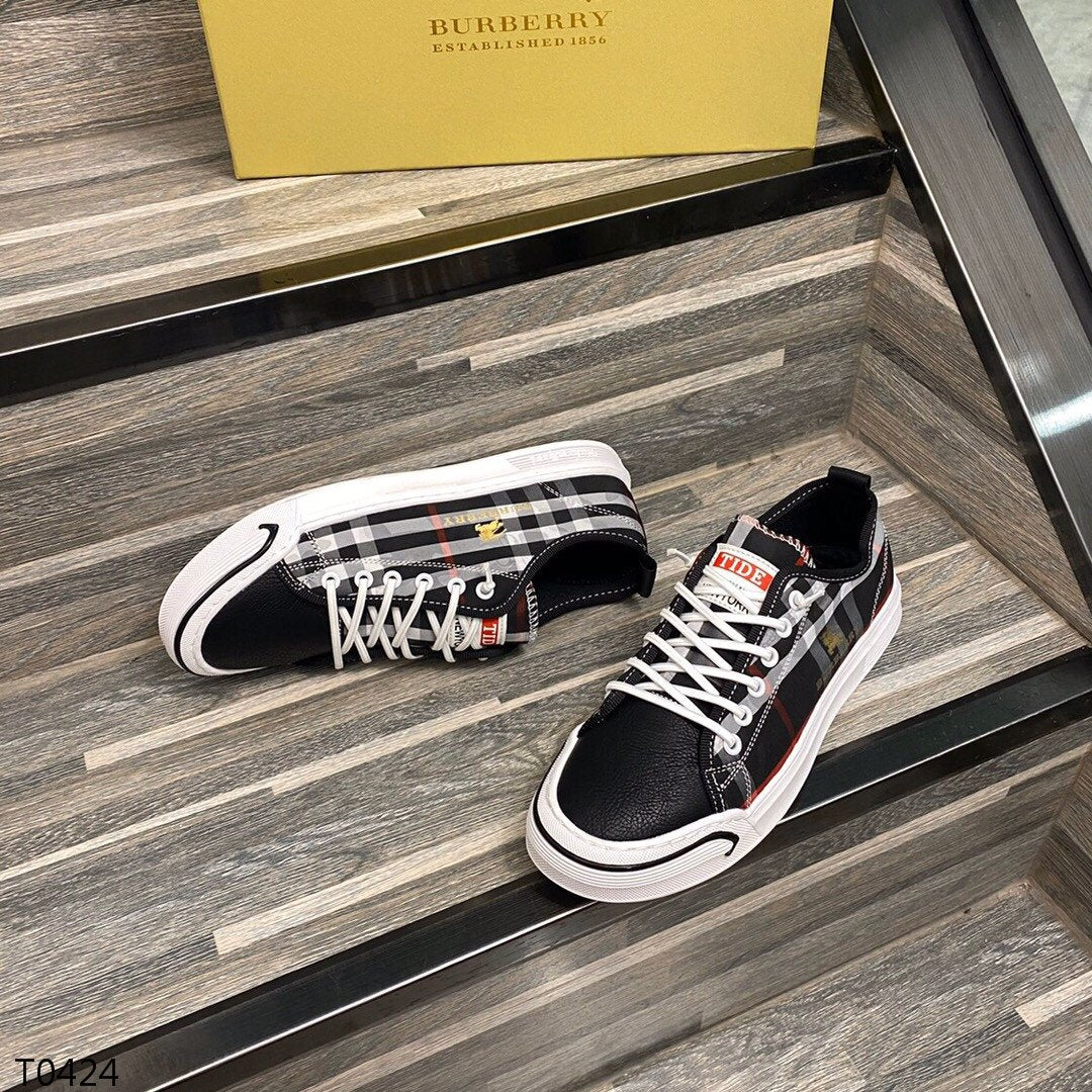*BURBBER Sneakers