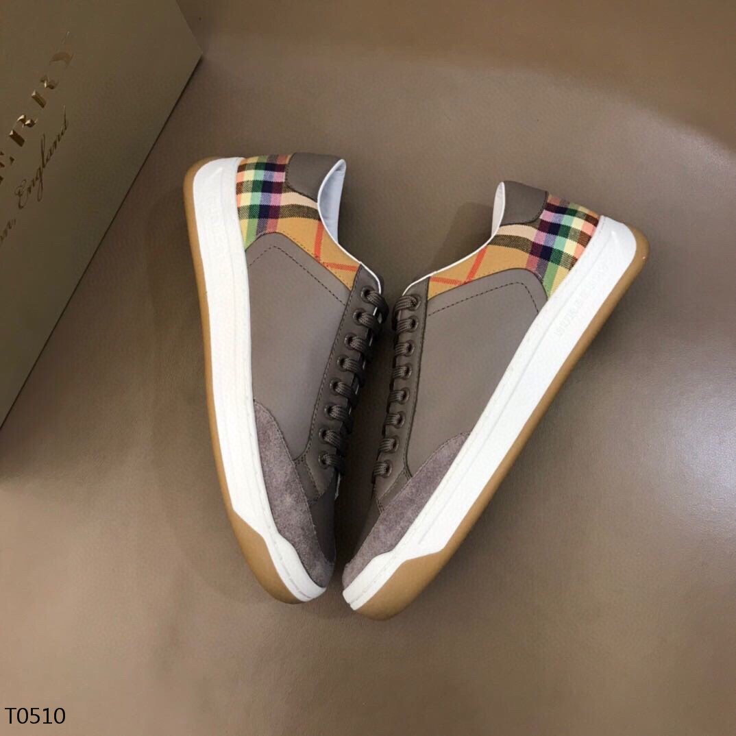 *BURBBER Sneakers