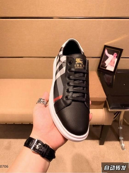 *BURBBER Sneakers