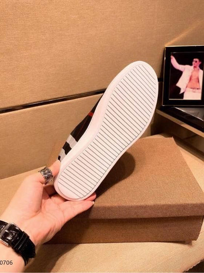 *BURBBER Sneakers