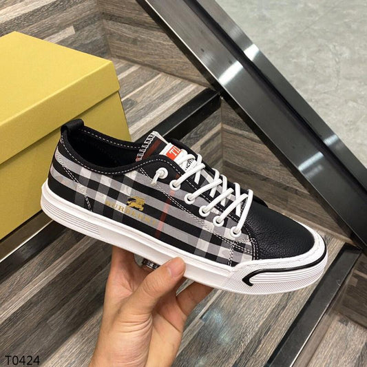 *BURBBER Sneakers