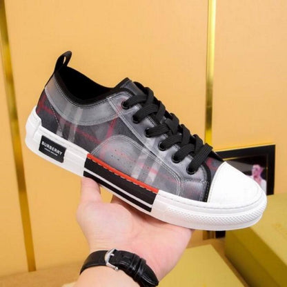 *BURBBER Sneakers