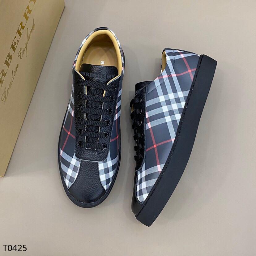*BURBBER Sneakers
